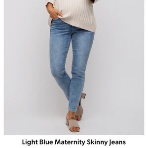 Light blue maternity jeans- pinkblush size 25